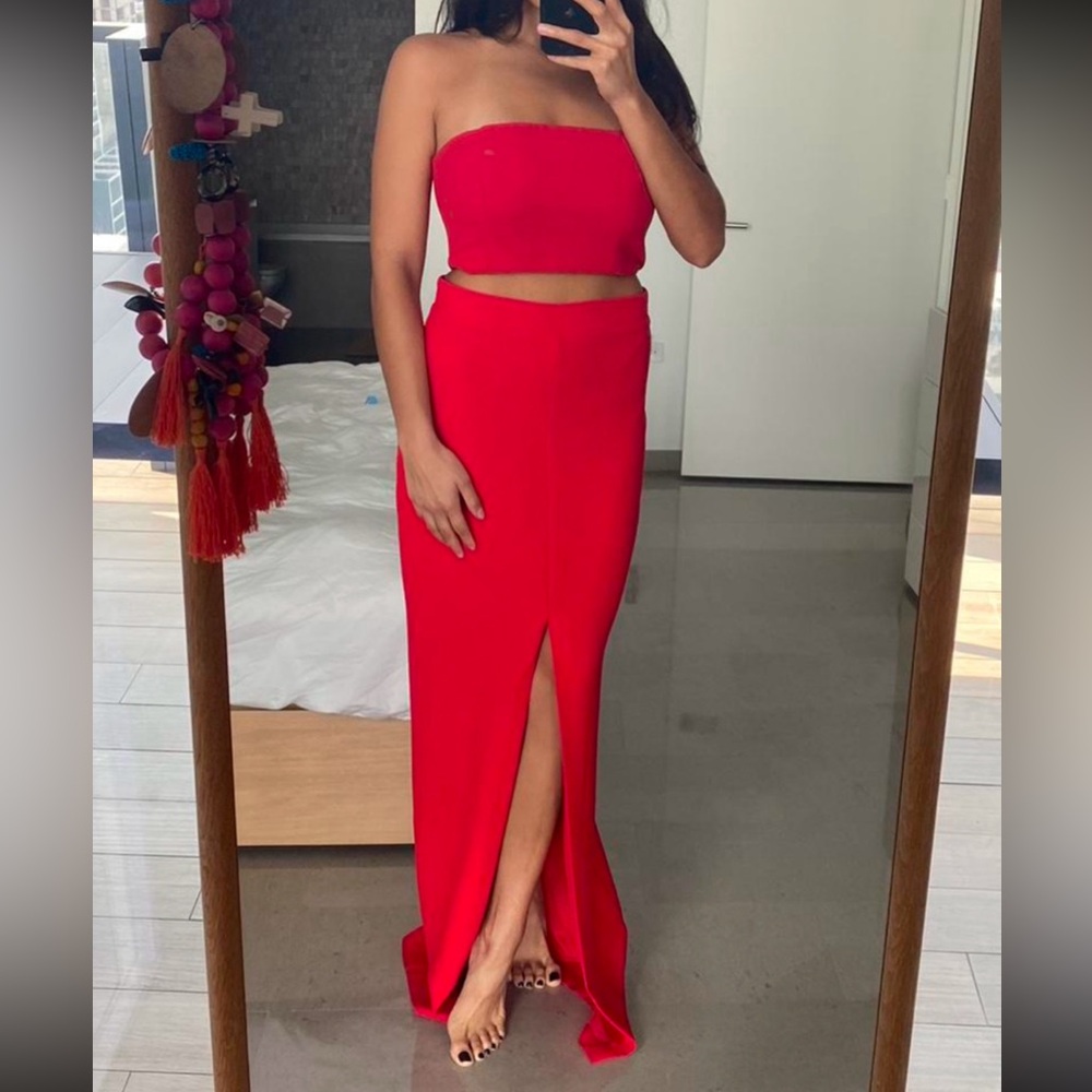 Red 2 piece set